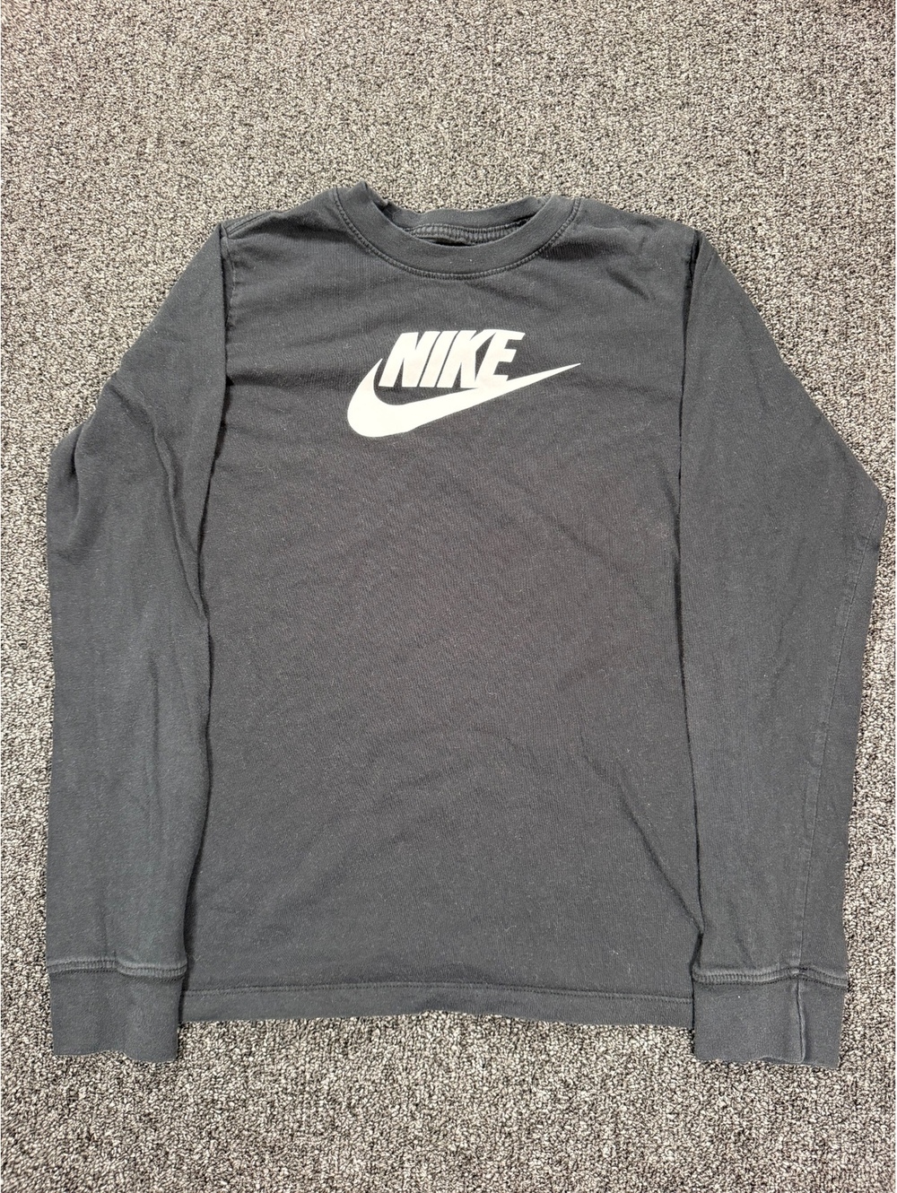 Kids Nike Tee Long Sleeve Black T-Shirt Size 10-12